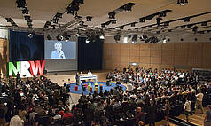 Essen: Congress Center Essen - Jugendkonferenz mit Ministerpräsidentin Hannelore Kraft