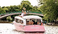zu Wasser/Maritim/mobile Locations: Berliner Schiffskontor - Aphrodite
