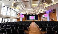Leinfelden-Echterdingen bei Stuttgart: Convention und Event Center Filderhalle