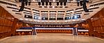 Der leere Große Saal im CongressCentrum Pforzheim CCP - ideal für freie Eventgestaltung nicht zuletzt unter Coronabedingungen, aber auch für Messen und ähnliche Veranstaltungen.